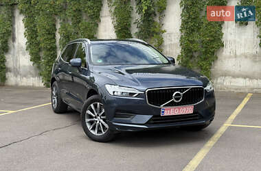 Внедорожник / Кроссовер Volvo XC60 2019 в 
