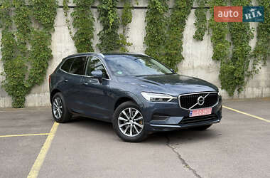 Внедорожник / Кроссовер Volvo XC60 2019 в 