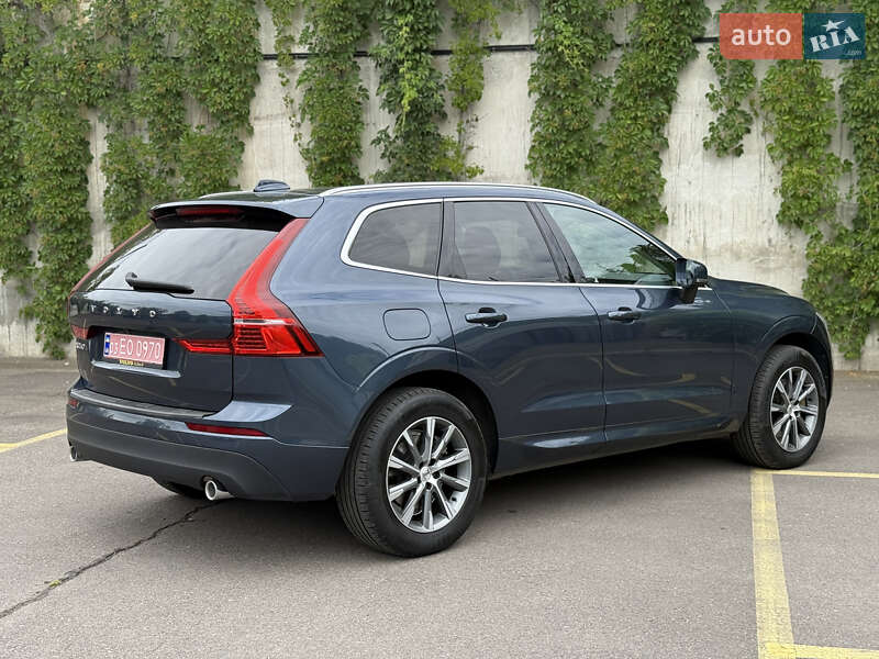 Внедорожник / Кроссовер Volvo XC60 2019 в Ровно