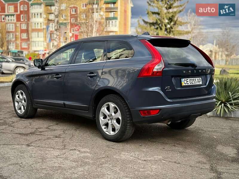 Внедорожник / Кроссовер Volvo XC60 2009 в Черновцах