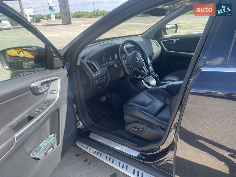 Внедорожник / Кроссовер Volvo XC60 2014 в Черновцах фото 5 Внедорожник / Кроссовер Volvo XC60 2014 в Черновцах