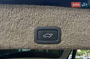 Внедорожник / Кроссовер Volvo XC60 2013 в 