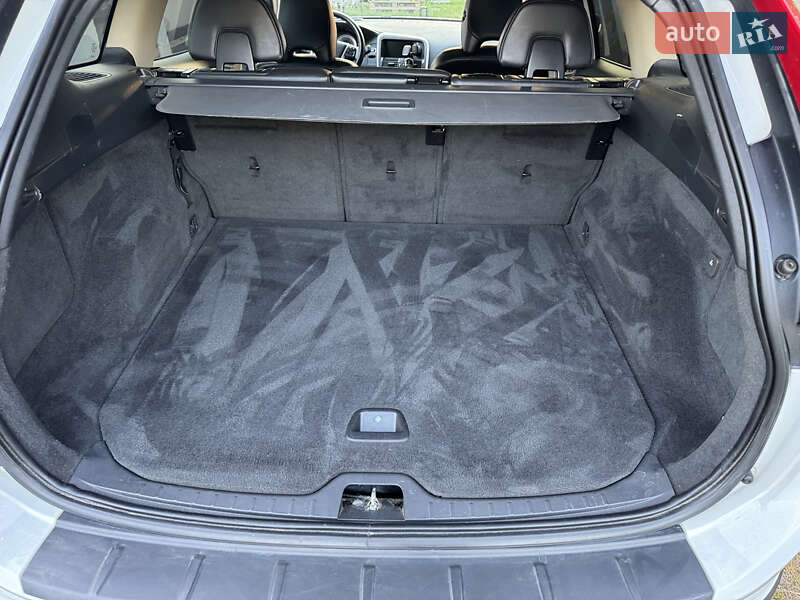 Внедорожник / Кроссовер Volvo XC60 2011 в Киеве