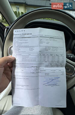 Внедорожник / Кроссовер Volvo XC60 2021 в 