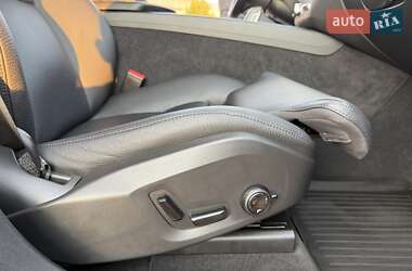 Внедорожник / Кроссовер Volvo XC60 2020 в 