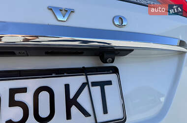 Внедорожник / Кроссовер Volvo XC60 2016 в 