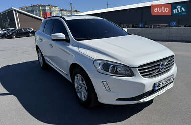 Внедорожник / Кроссовер Volvo XC60 2016 в 