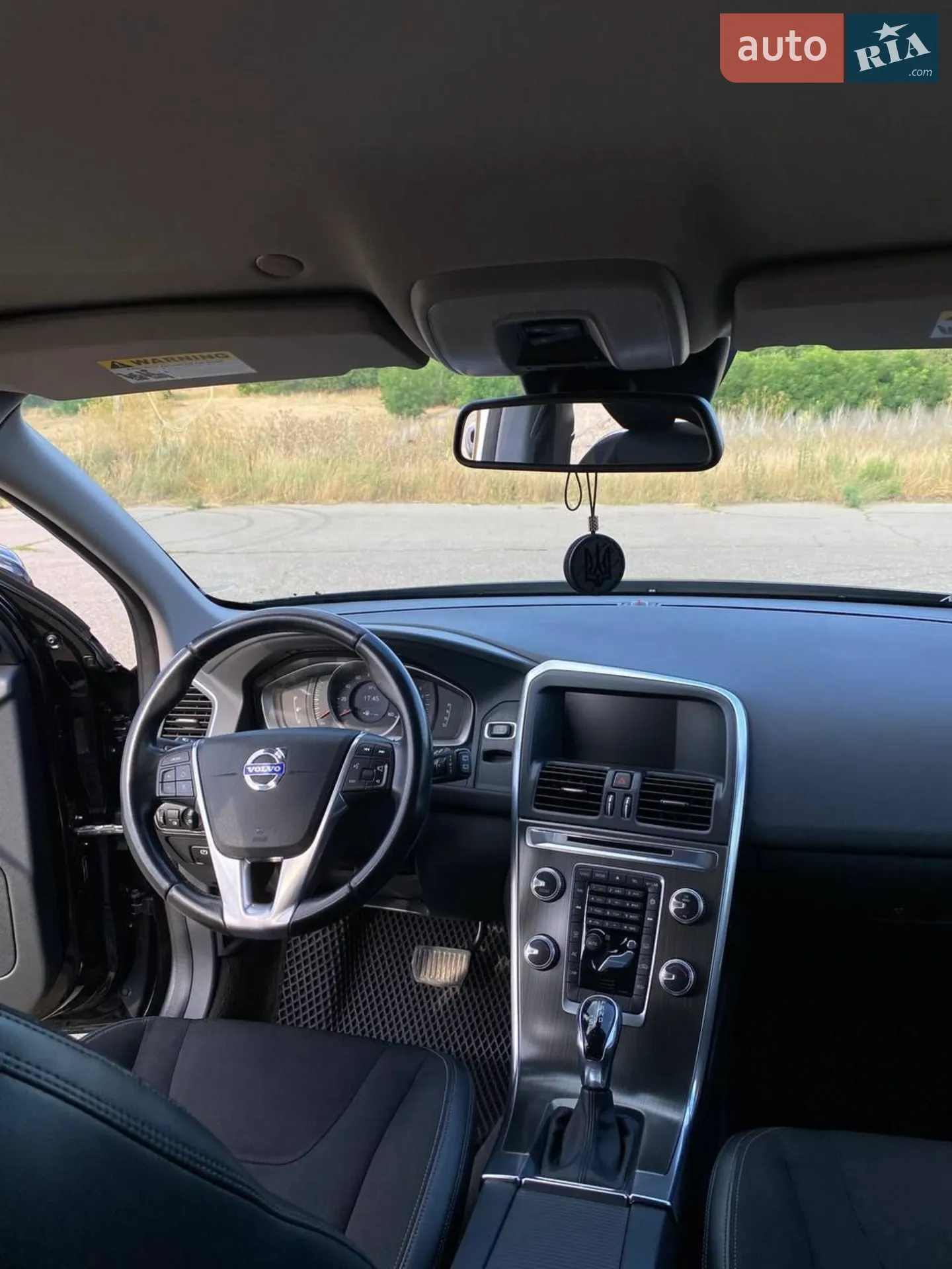 2015 Volvo XC60 - мініатюра 2