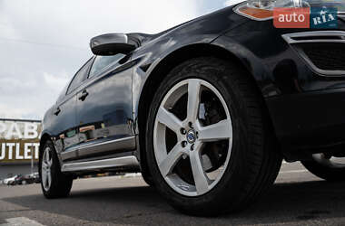 Внедорожник / Кроссовер Volvo XC60 2013 в 