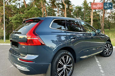 Внедорожник / Кроссовер Volvo XC60 2021 в 