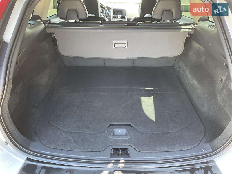 Позашляховик / Кросовер Volvo XC60 2012 в Нововолинську