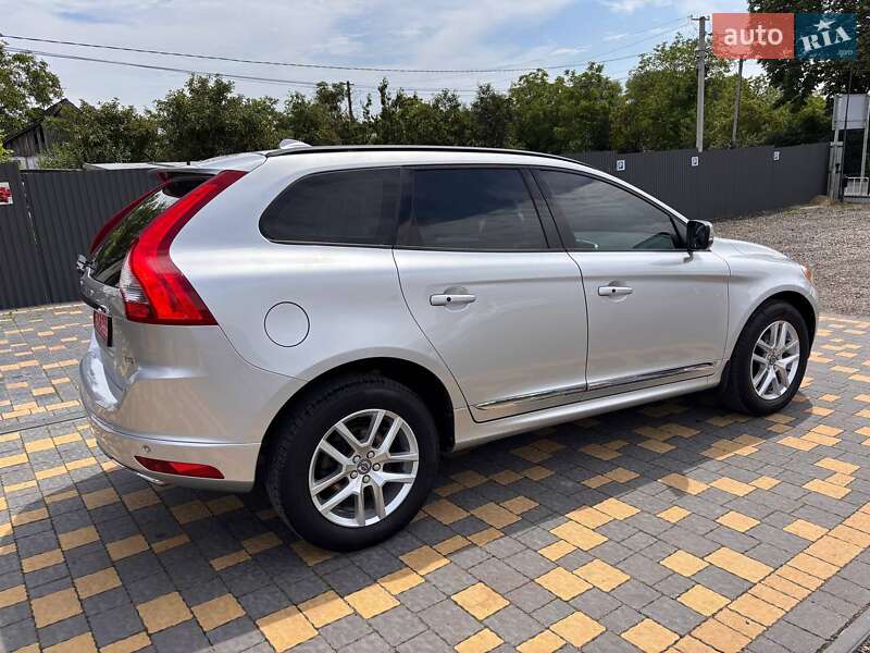 Позашляховик / Кросовер Volvo XC60 2017 в Львові