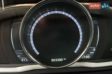 Внедорожник / Кроссовер Volvo XC60 2015 в 