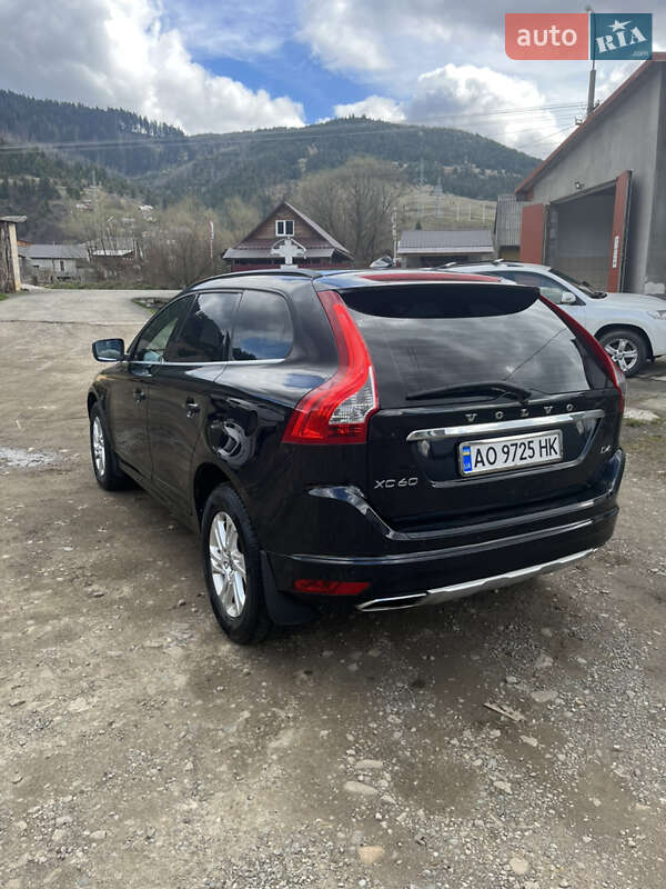 Позашляховик / Кросовер Volvo XC60 2015 в Міжгір'ї