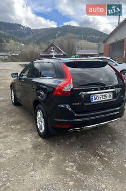 Внедорожник / Кроссовер Volvo XC60 2015 в 