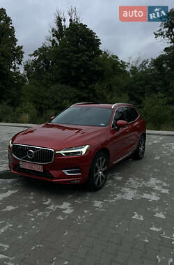 Внедорожник / Кроссовер Volvo XC60 2020 в 