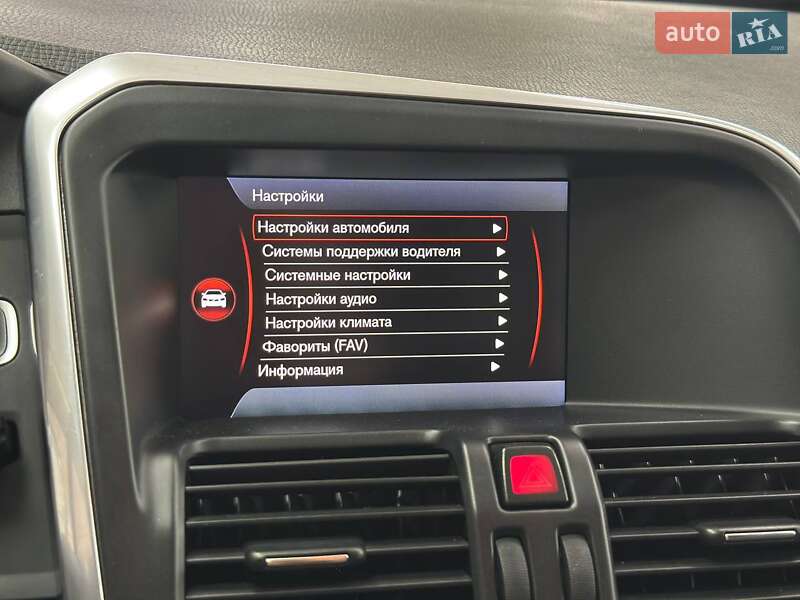 Позашляховик / Кросовер Volvo XC60 2012 в Києві