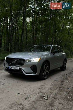 Внедорожник / Кроссовер Volvo XC60 2021 в 