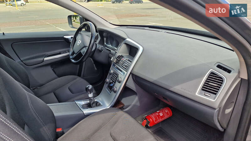 Позашляховик / Кросовер Volvo XC60 2017 в Броварах