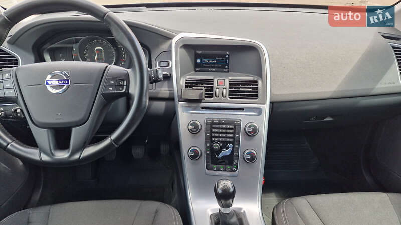 Позашляховик / Кросовер Volvo XC60 2017 в Броварах