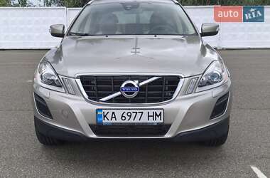 Внедорожник / Кроссовер Volvo XC60 2012 в 