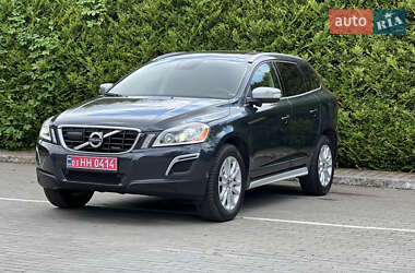 Внедорожник / Кроссовер Volvo XC60 2013 в 