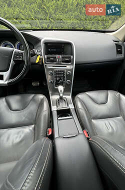 Внедорожник / Кроссовер Volvo XC60 2013 в 