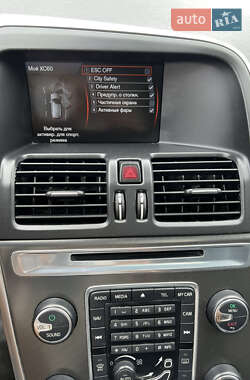 Внедорожник / Кроссовер Volvo XC60 2013 в 