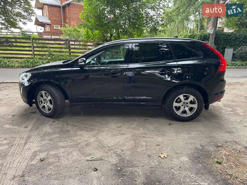 Позашляховик / Кросовер Volvo XC60 2014 в Києві
