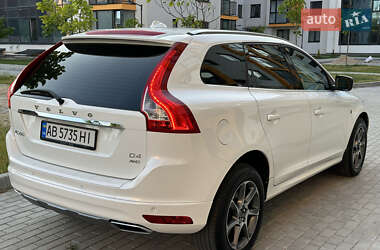 Внедорожник / Кроссовер Volvo XC60 2016 в 