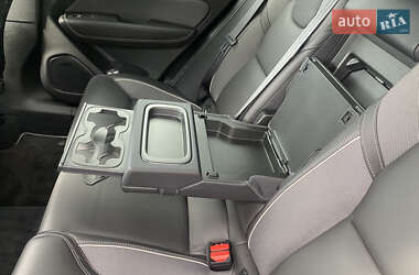 Внедорожник / Кроссовер Volvo XC60 2020 в 