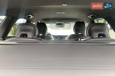 Внедорожник / Кроссовер Volvo XC60 2020 в 