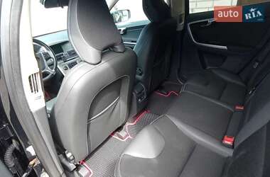 Позашляховик / Кросовер Volvo XC60 2010 в 