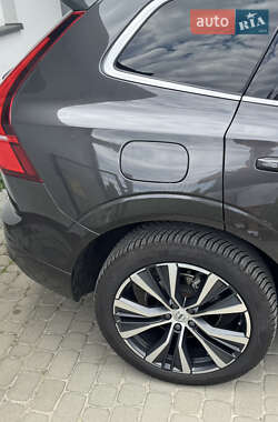 Внедорожник / Кроссовер Volvo XC60 2021 в 