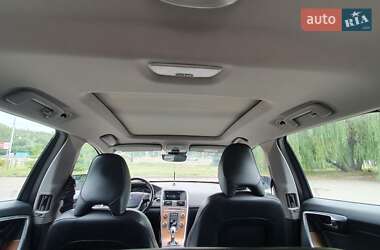 Внедорожник / Кроссовер Volvo XC60 2016 в 