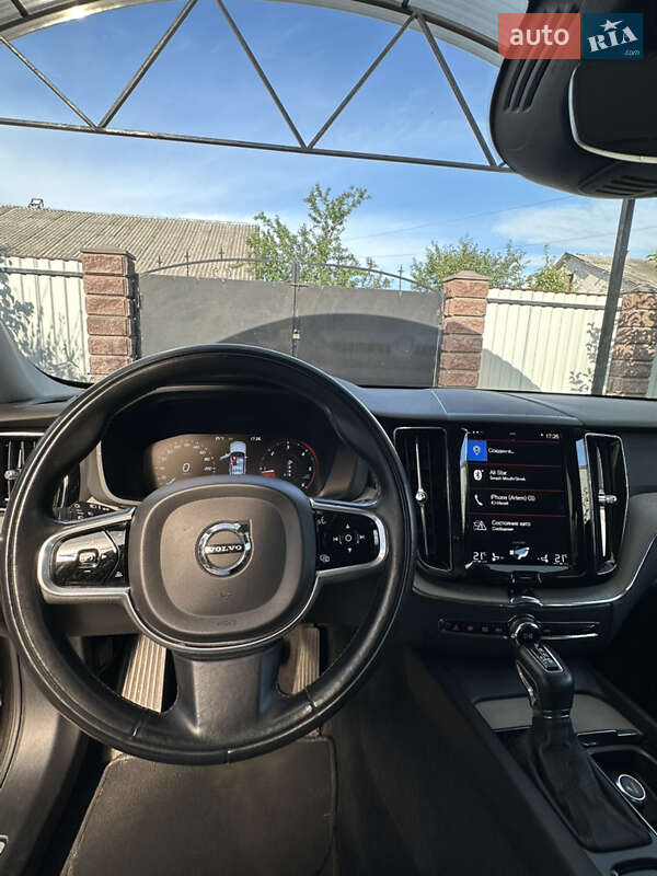 Позашляховик / Кросовер Volvo XC60 2017 в Києві
