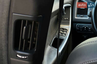Внедорожник / Кроссовер Volvo XC60 2014 в 