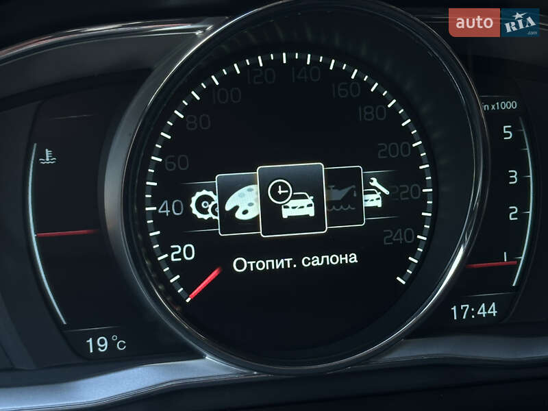 Внедорожник / Кроссовер Volvo XC60 2014 в Тернополе
