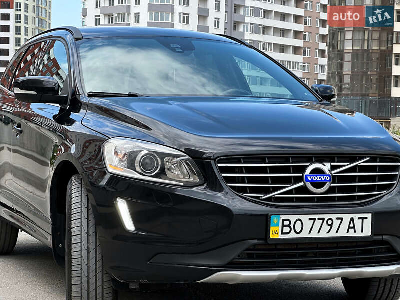 Внедорожник / Кроссовер Volvo XC60 2014 в Тернополе