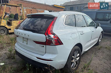 Внедорожник / Кроссовер Volvo XC60 2021 в 