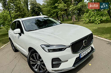 Внедорожник / Кроссовер Volvo XC60 2021 в 