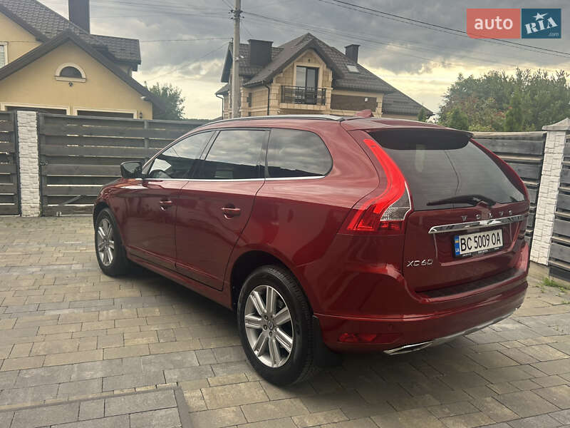 Позашляховик / Кросовер Volvo XC60 2017 в Львові