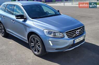 Позашляховик / Кросовер Volvo XC60 2017 в 