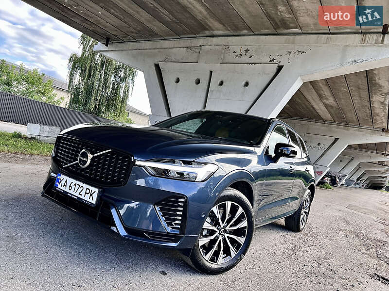 Volvo XC60 2022