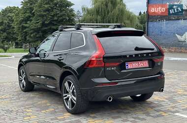 Внедорожник / Кроссовер Volvo XC60 2018 в 