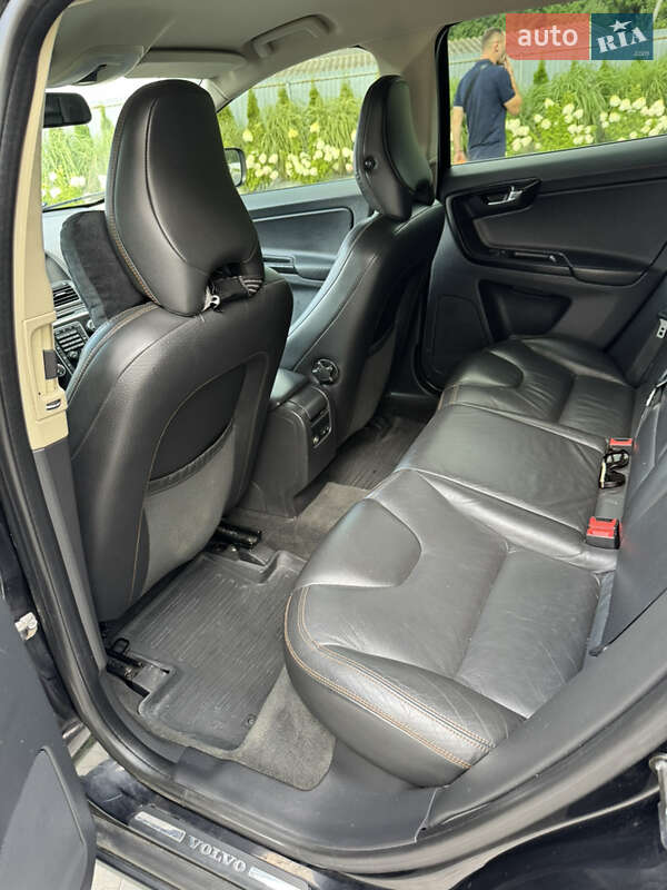 Внедорожник / Кроссовер Volvo XC60 2010 в Луцке