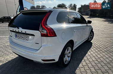 Внедорожник / Кроссовер Volvo XC60 2015 в 