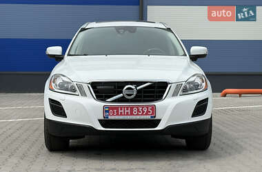 Внедорожник / Кроссовер Volvo XC60 2012 в 