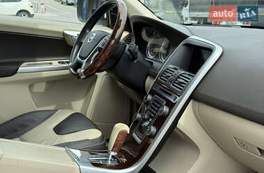 Внедорожник / Кроссовер Volvo XC60 2012 в 