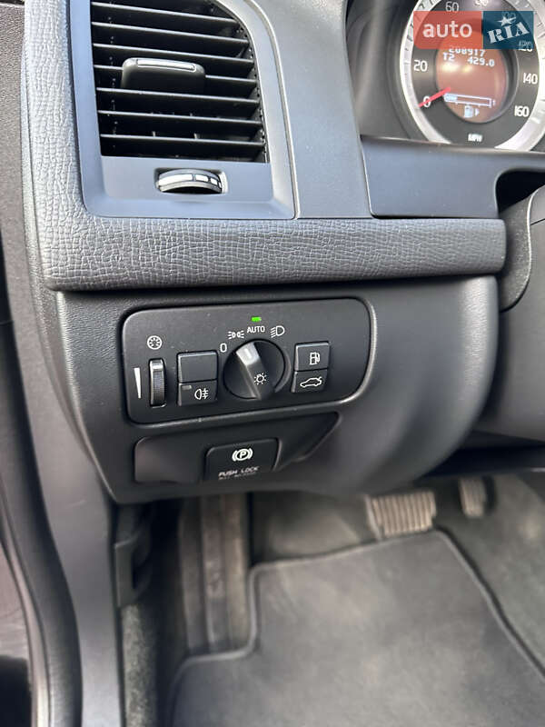 Внедорожник / Кроссовер Volvo XC60 2012 в Ровно фото 81 Внедорожник / Кроссовер Volvo XC60 2012 в Ровно